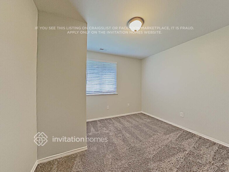 Building Photo - 19213 46th Dr NE