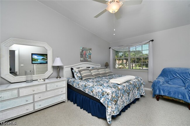 Building Photo - 19999 Lake Vista Cir