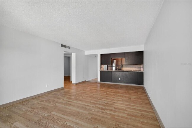 Building Photo - 5820 N Church Ave