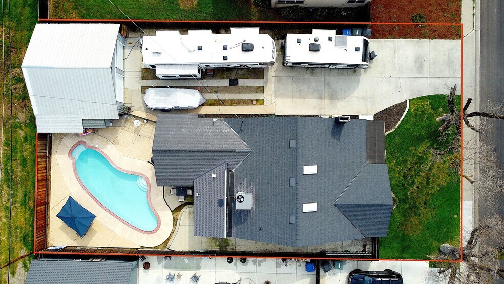 Building Photo - 204 N Santa Ana Ave