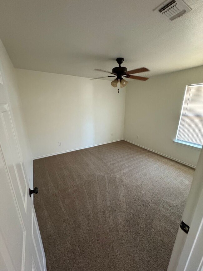 Building Photo - 4 Acres + METAL SHOP + Bonus ROOM