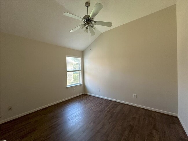 Building Photo - 6018 Twin Creek