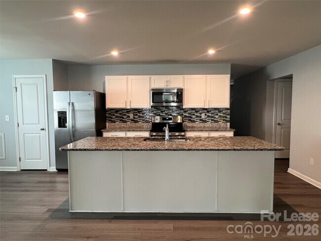 Building Photo - 1008 Skipjack Ln