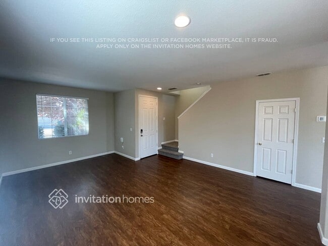 Building Photo - 3915 Eugene Dr