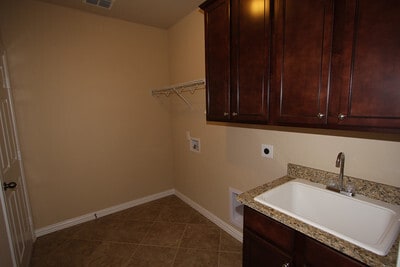 Building Photo - 24776 Buck Creek