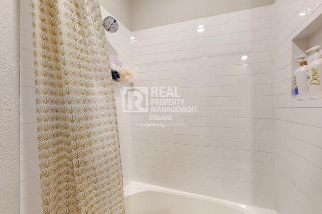 Building Photo - Gorgeous 3 Bedroom Home with Appliances Available for Rent in Haslet, TX!