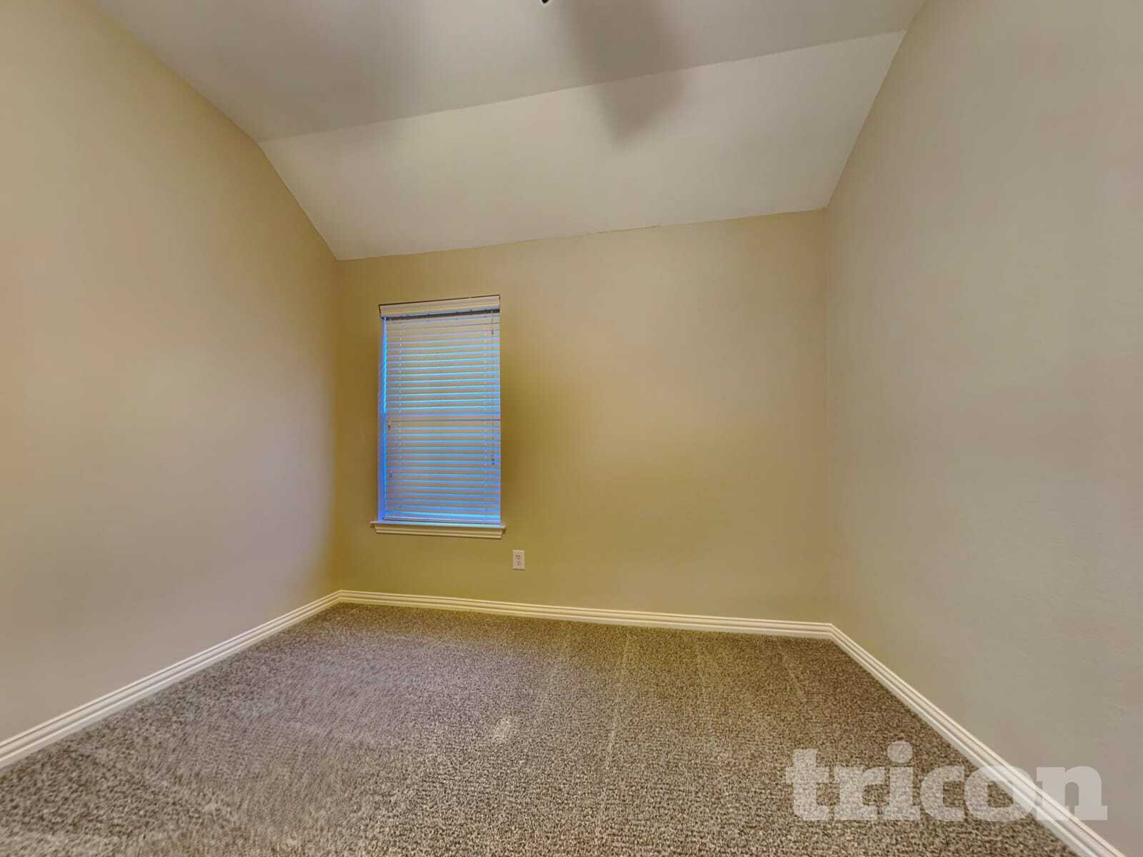 Building Photo - 2413 Castle Creek Dr