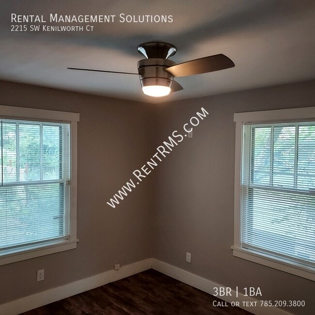 Building Photo - 2215 SW Kenilworth Ct