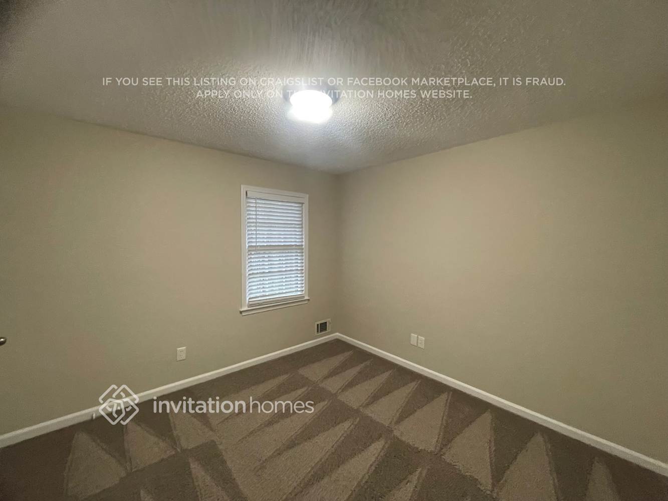 Building Photo - 115 Elizabeth Pl