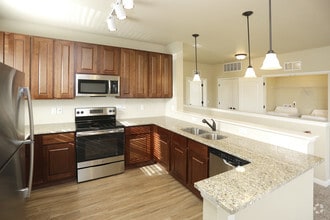 Interior Photo - Highlands at Red Hawk