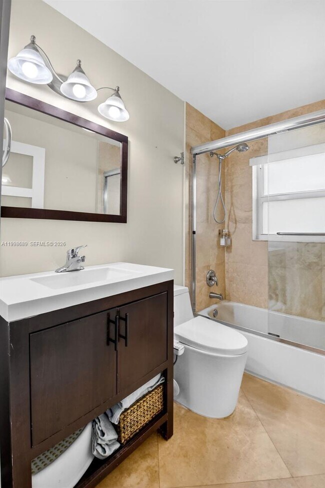 Building Photo - 9592 Majestic Way