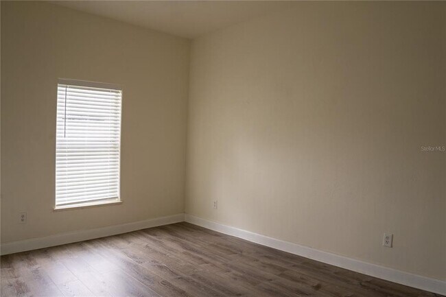 Building Photo - 6063 Sabal Hammock Cir