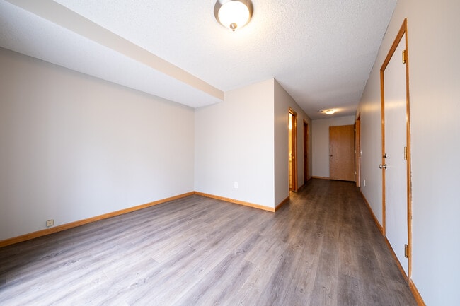 Building Photo - 12941 Harriet Ave S
