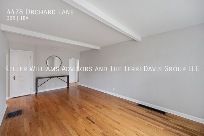 Building Photo - 4428 Orchard Ln