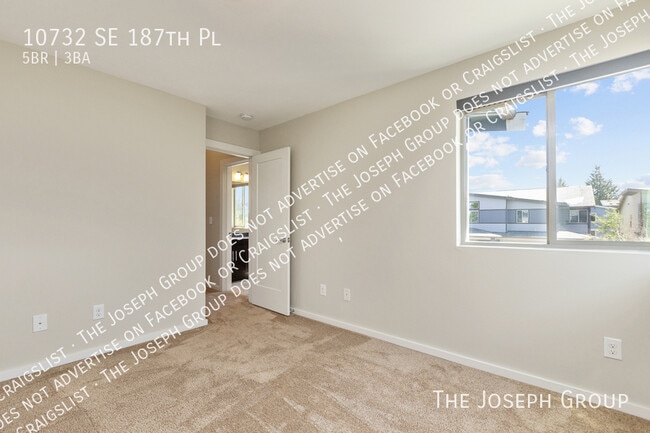 Building Photo - 10732 SE 187th Pl