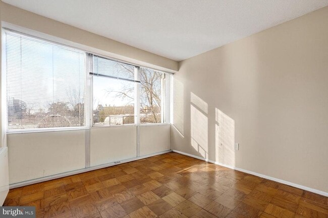 Building Photo - 1311 Delaware Ave SW