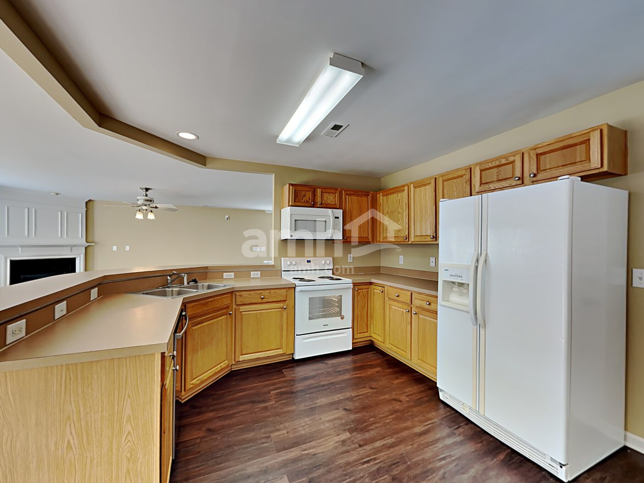 Building Photo - 5102 Wetlands Dr