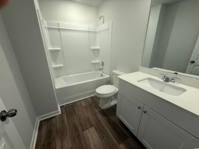 Building Photo - 517 Cambria Dr