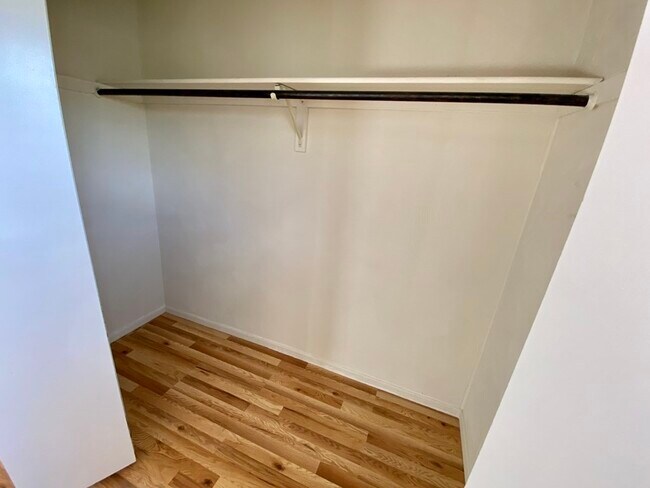 Building Photo - C3 Franklin Square