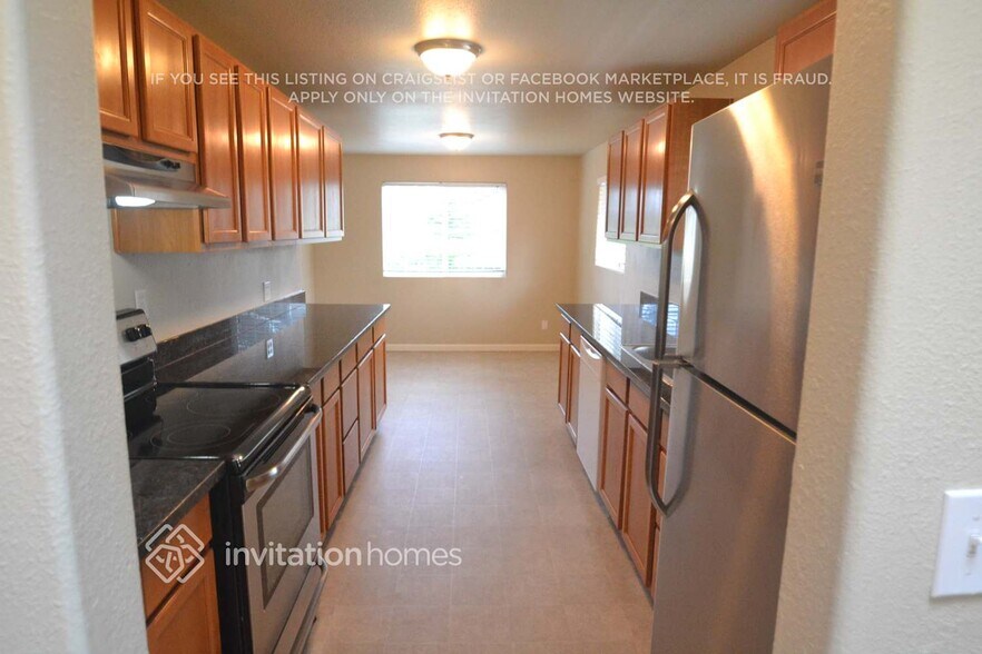 Building Photo - 8305 43rd Pl W