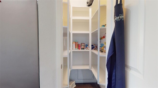 Building Photo - 1201 Northwood St