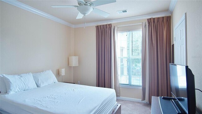 Building Photo - 1371 Tuscan Terrace