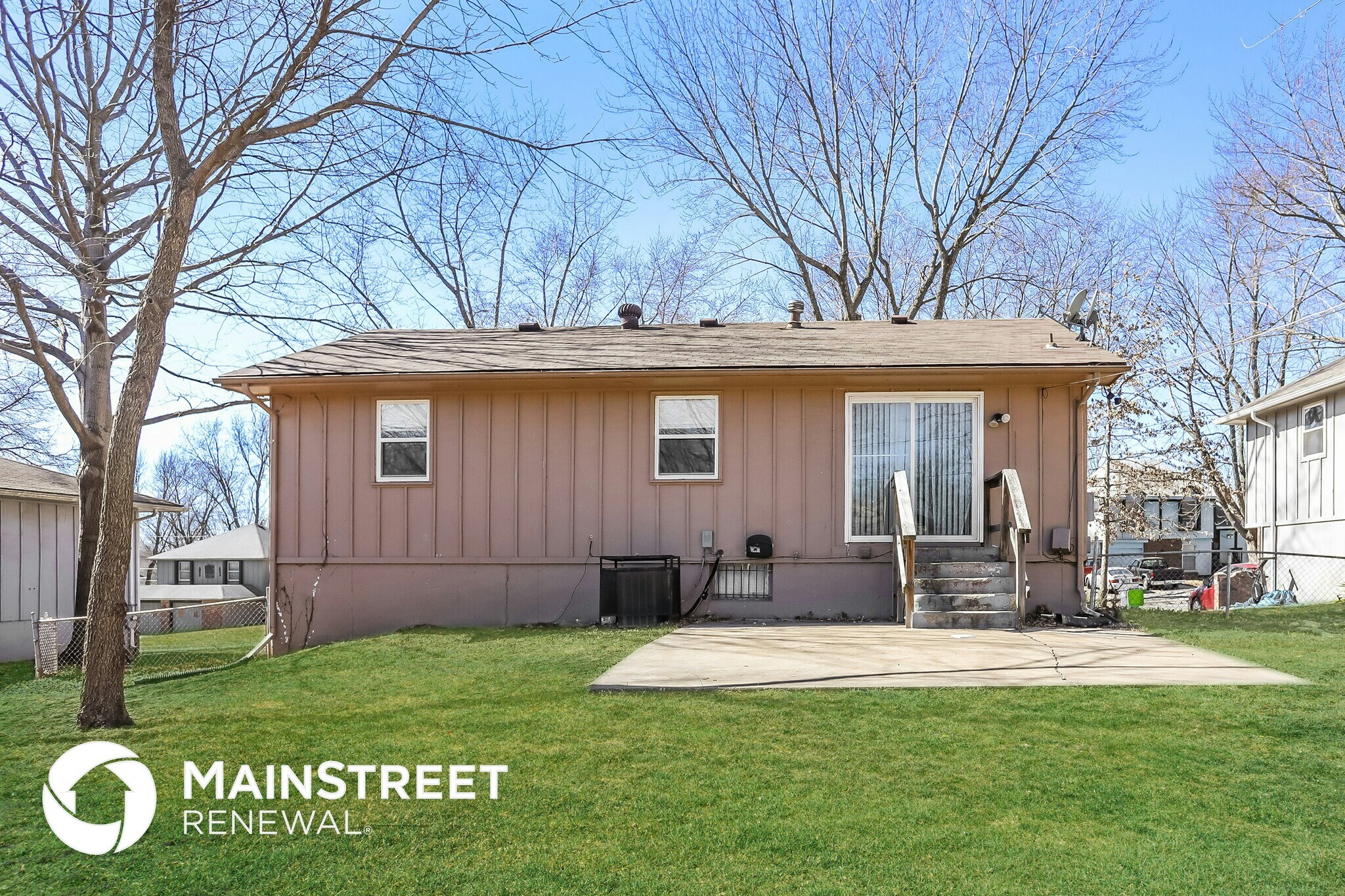 Building Photo - 11923 Manchester Ave