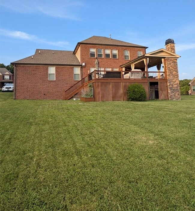 Building Photo - 7005 Marwood Dr