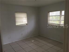 Building Photo - 5924 Pine St