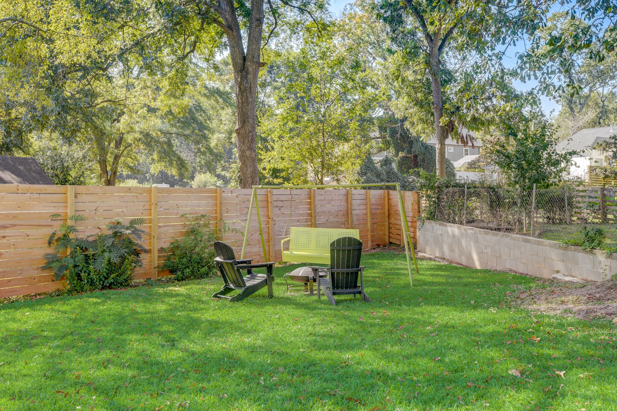 Building Photo - 711 Campbell Cir