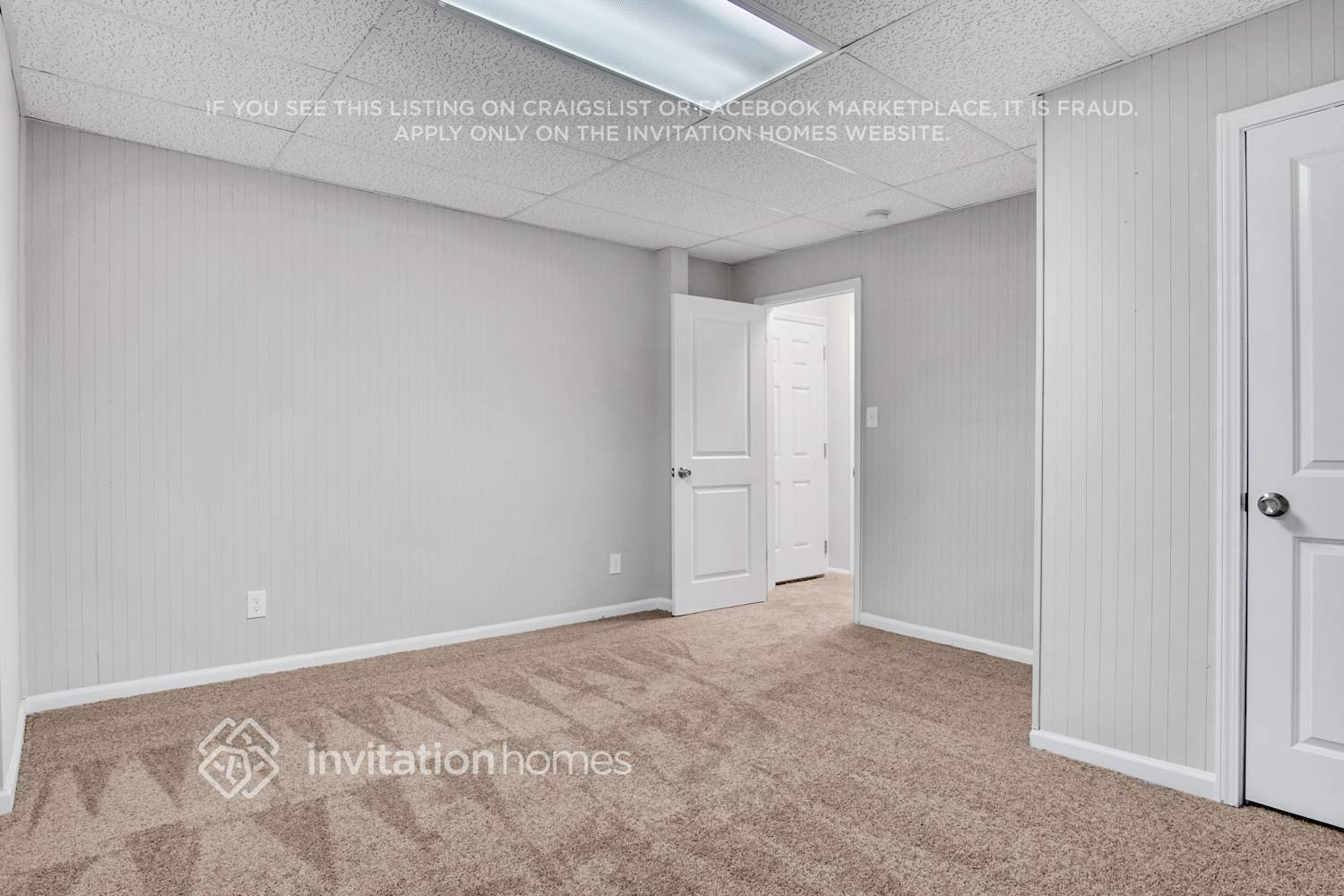 Building Photo - 1658 Pine Glen Cir