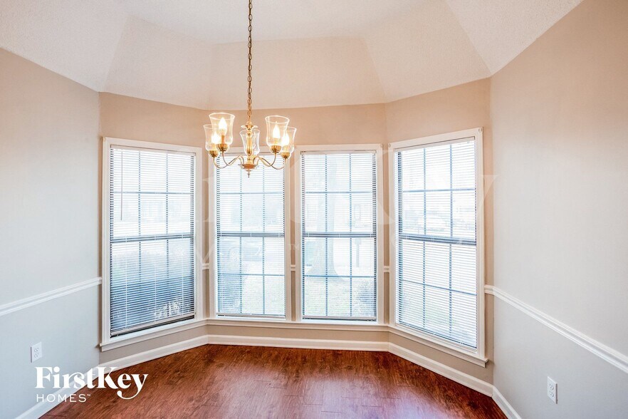 Building Photo - 4932 Water Fowl Ln