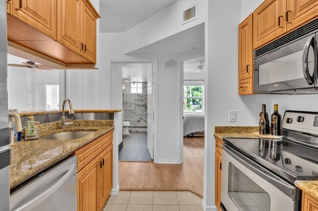 Building Photo - 4216 Tuscany Way