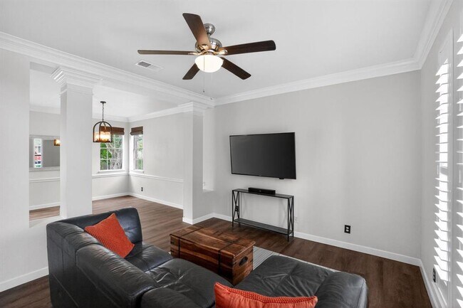 Building Photo - 8113 Willet Trail