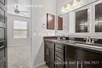 Building Photo - 400 Royal Crown Rd