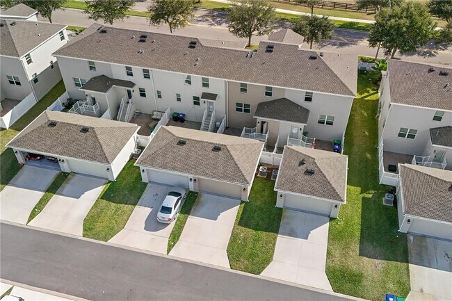 Building Photo - 15633 Water Spring Blvd