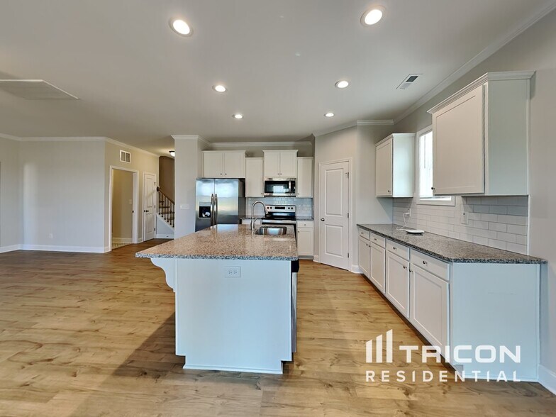 Building Photo - 25 Fish Whistle Ct