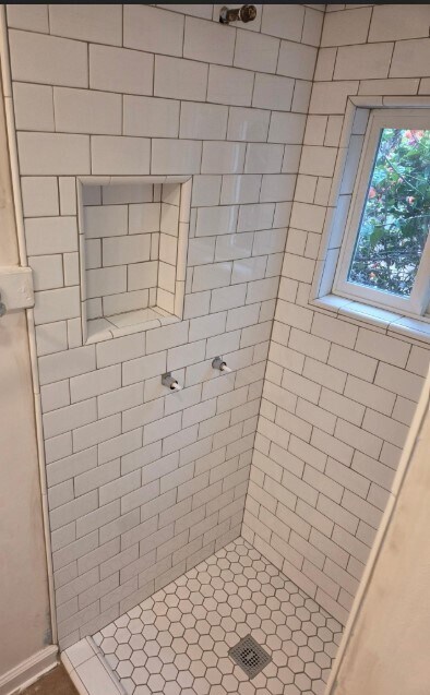 Building Photo - 3226 Montrose Ave