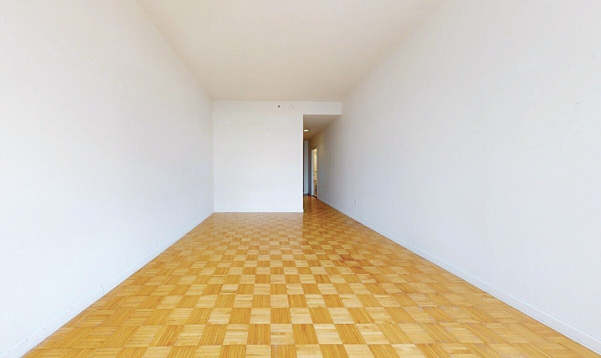 Building Photo - 90 Washington St