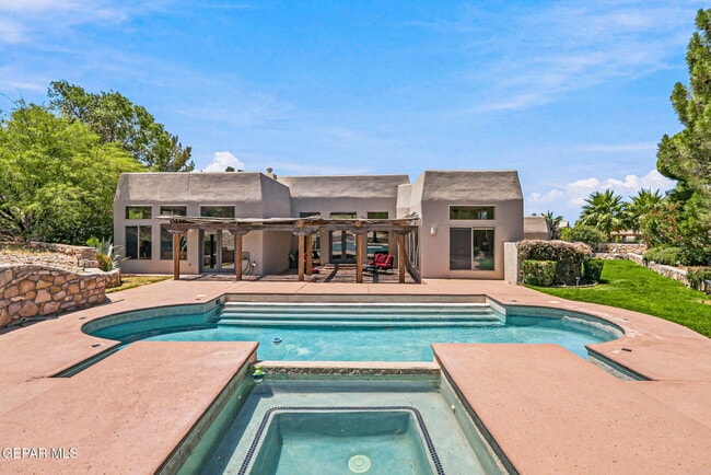 Building Photo - 5601 Burning Tree Dr
