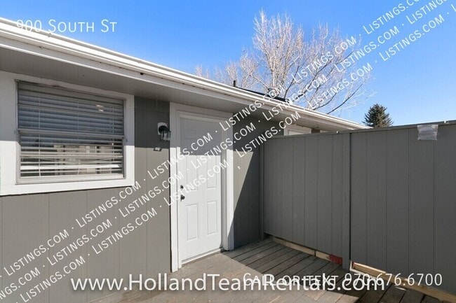 Building Photo - 900 South St