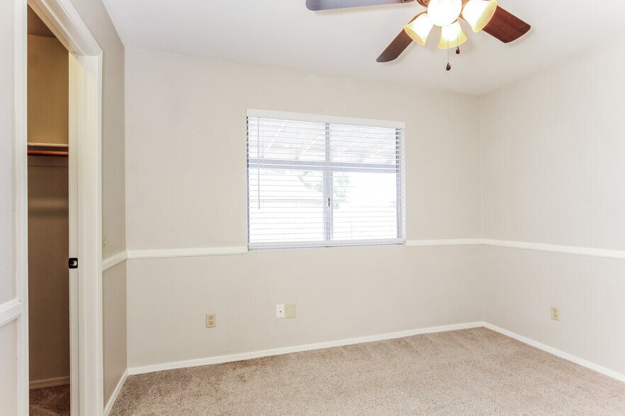 Building Photo - 20814 N 31st Dr