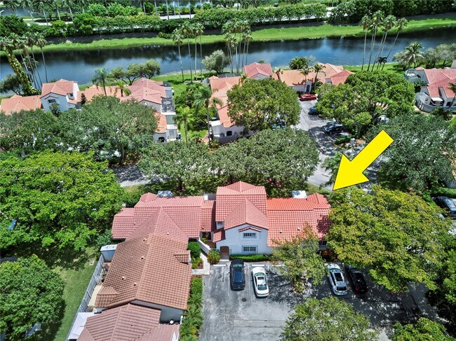 Building Photo - 1545 Springside Dr