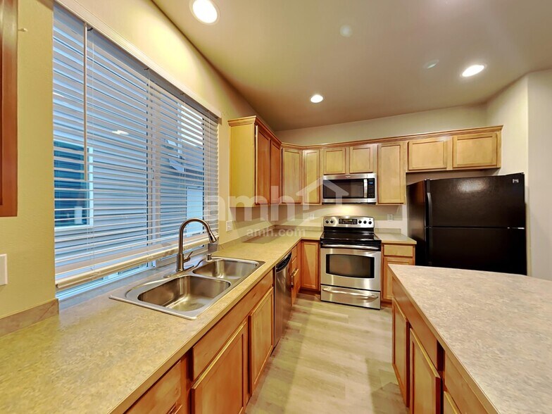 Building Photo - 18010 97th Avenue Ct E