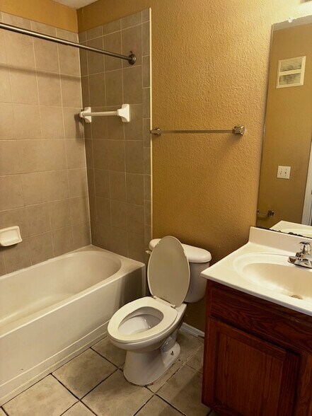 Building Photo - 4850 51st St W