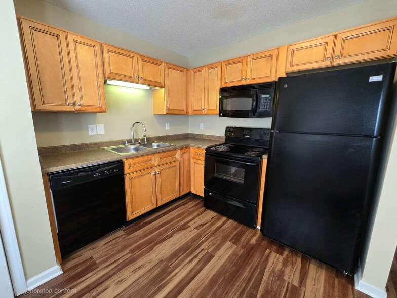 Building Photo - 541B Patriot Park Ct