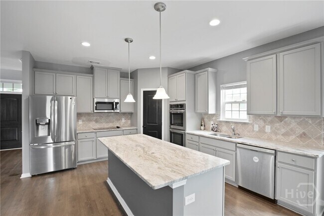 Building Photo - 11 Swallow Tail Cir