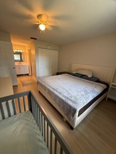 Building Photo - 9311 Lennex Ln