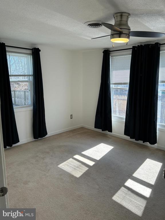 Building Photo - 310 Ridge Ave