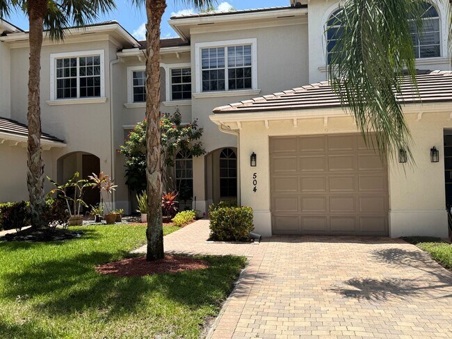 Primary Photo - Two-story Upscale Townhouse located at Bel...